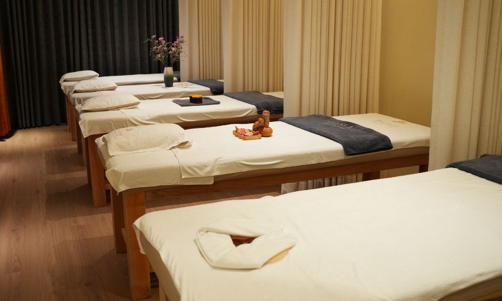Không Gian Phòng Massage Thư Giãn Sang Trọng Tại Aman Spa