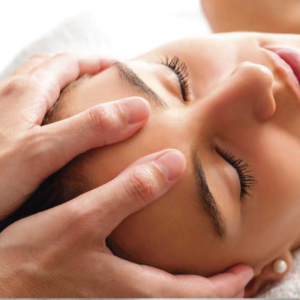 Liệu trình massage mặt chuyên sâu